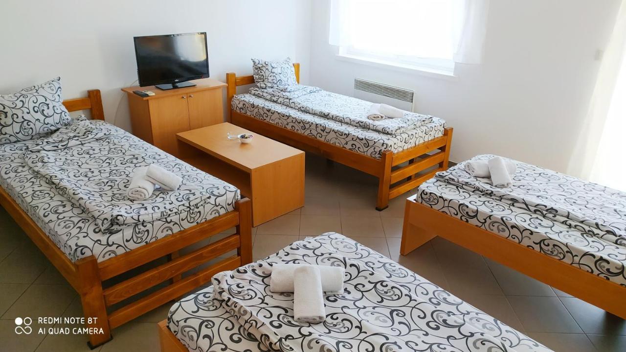Apartmani - Vila Kovilje Banja Koviljača エクステリア 写真